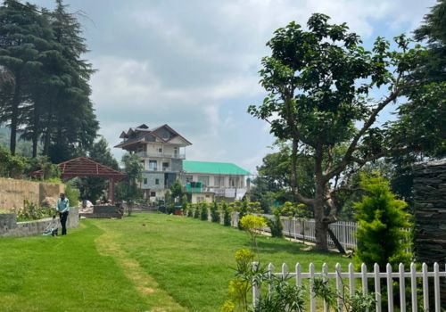 Devdar Hotels