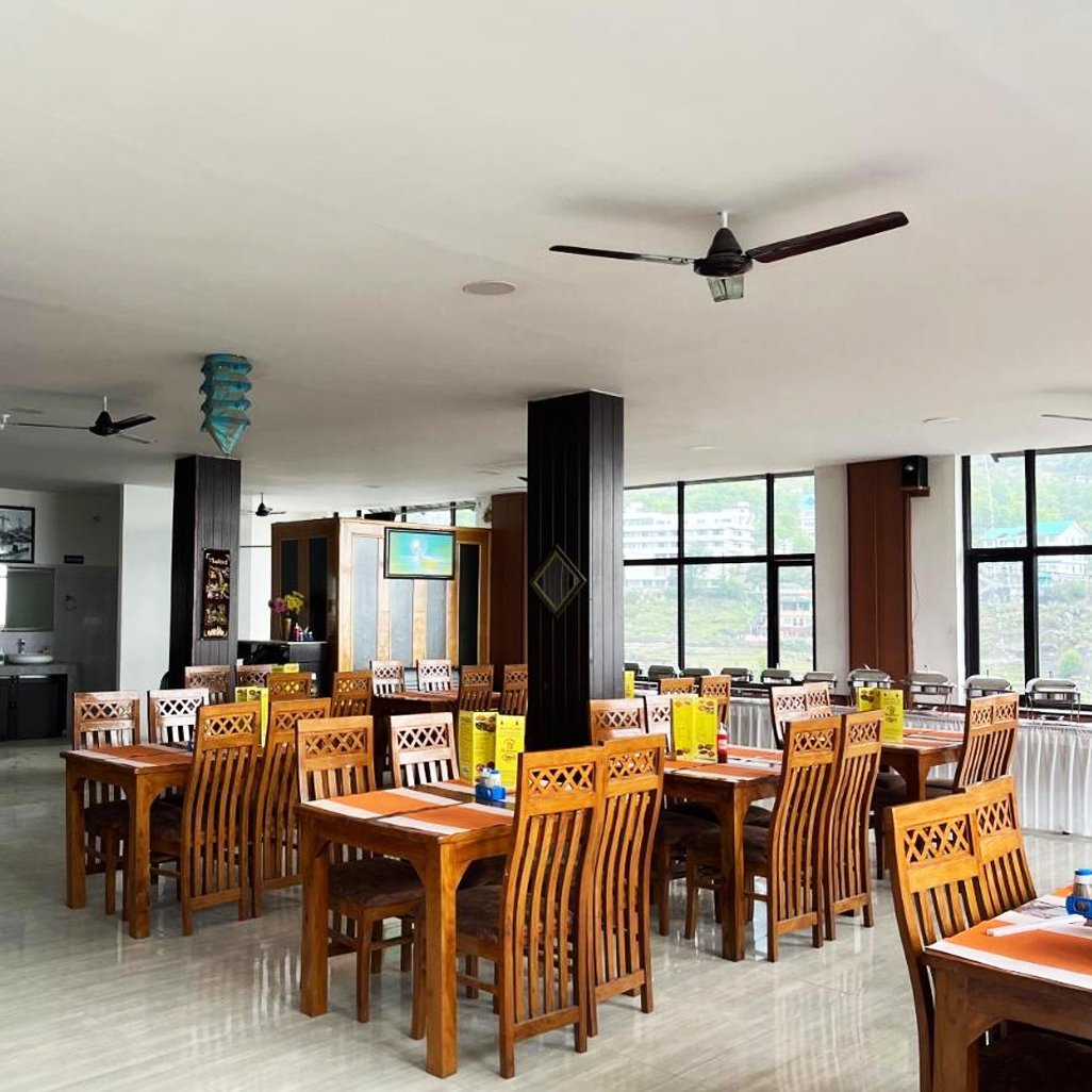 Hotel Devdar Banquet